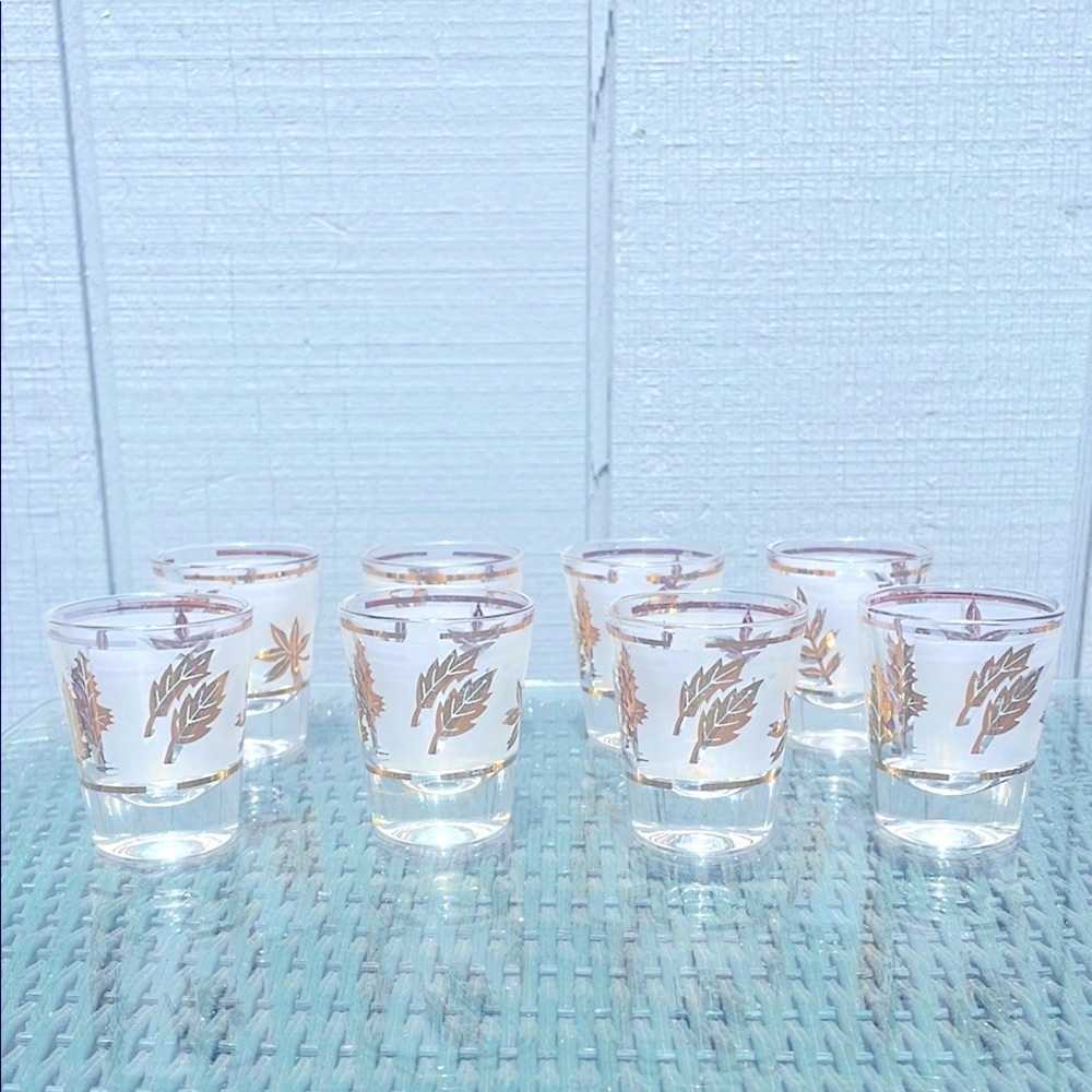 Frosted Glass Shot Glasses Vintage Libbey Gold Leaf MCM Decor Set of 8 No Chips